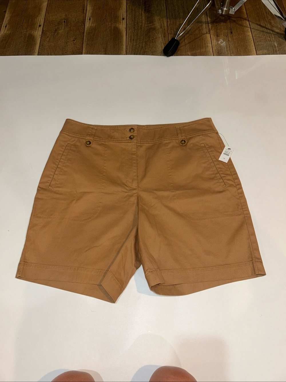 Talbots Womans 14 brown cotton blend casual Bermuda shorts ladies 7in Inseam NWT